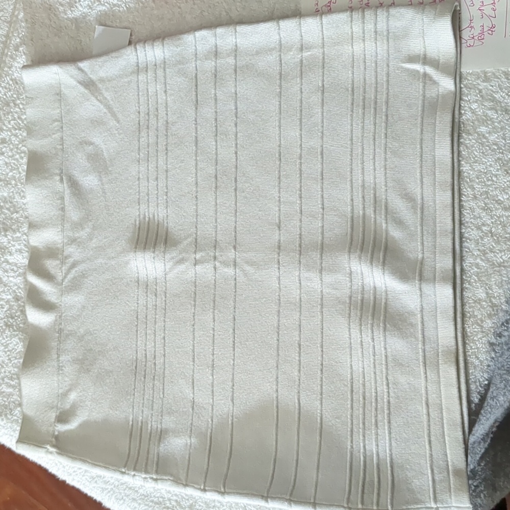 Charlotte Rose Skirt Size Large - Picture 3 of 6